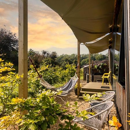 The Hive - Unique Hot Tub Cabin In Millport Luaran gambar